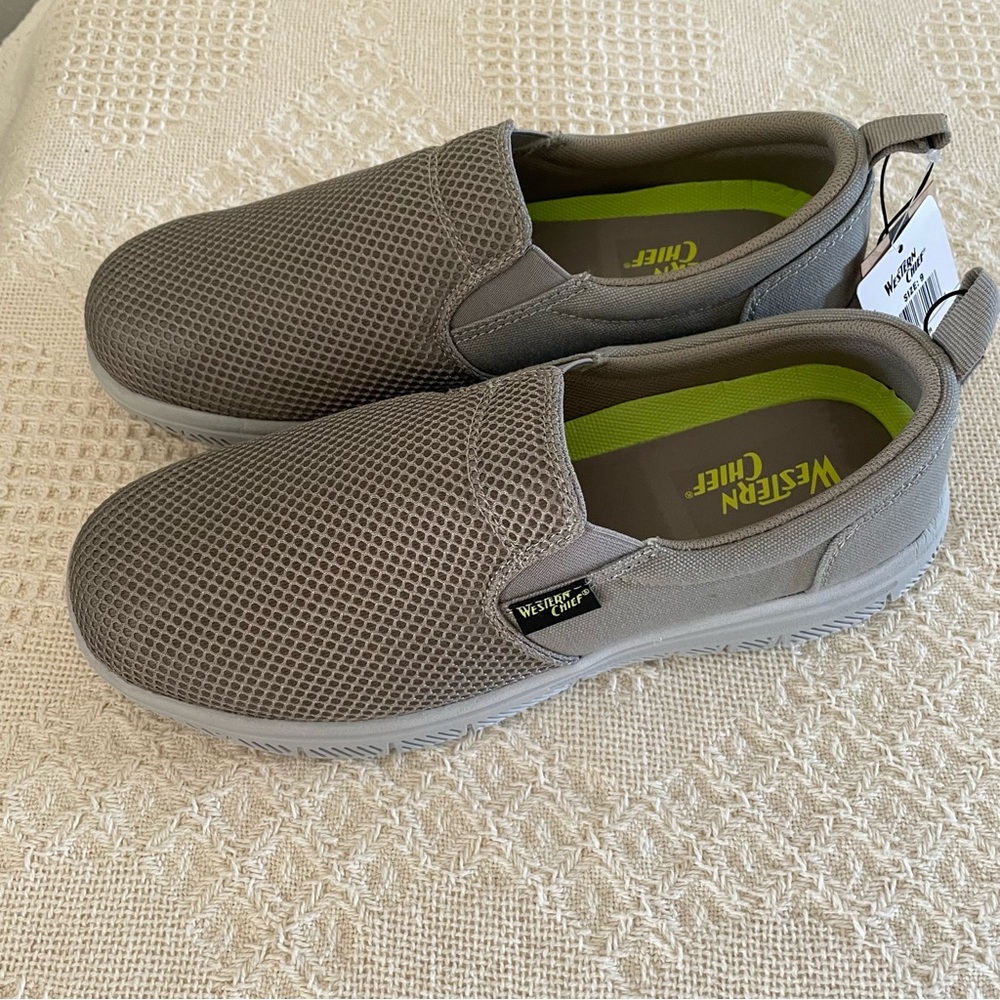 NEW WESTERN CHIEF SHOES